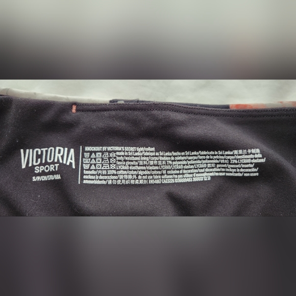 VICTORIA'S SECRET KNOCKOUT LEGGINGS SIZE S - Picture 5 of 11